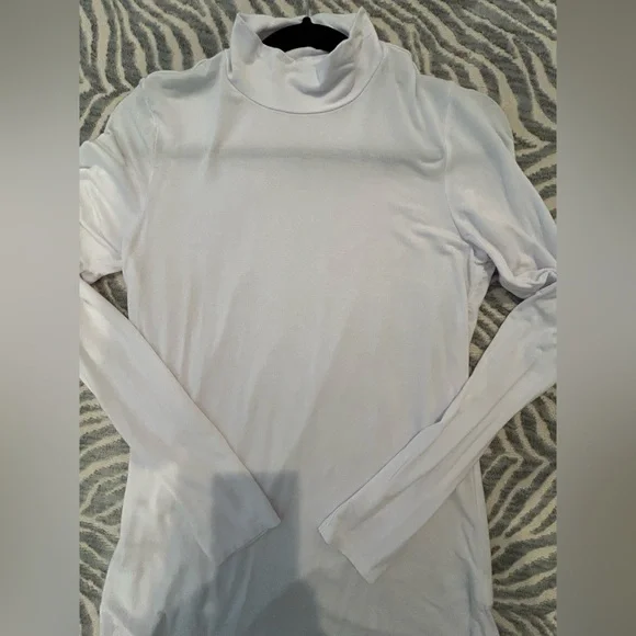 Jones & Co White Mock Turtleneck - Picture 3 of 5